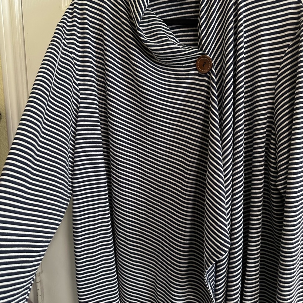 Bobeau Women’s Striped 1 Button Soft Cardigan Size: 3X - Picture 4 of 4